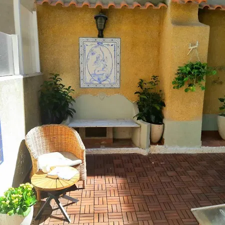 Stylish With Private Terrace And Garage شقة *